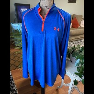 Under Armour loose heat gear pullover